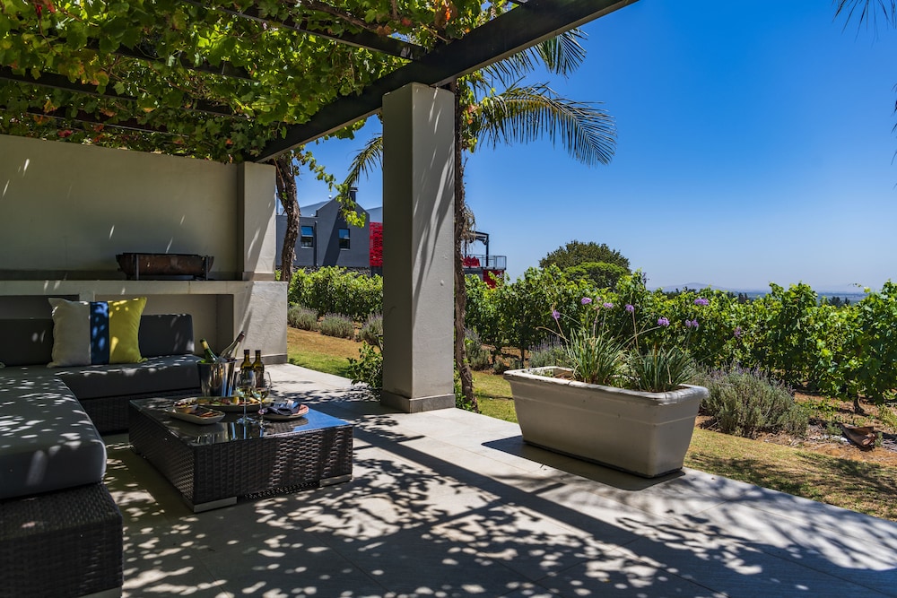 Kunjani Villas