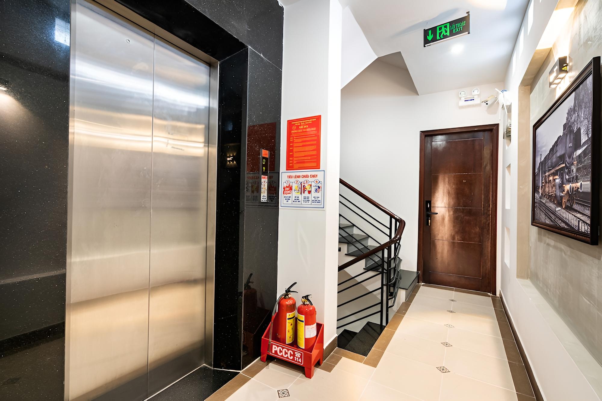 G9 Homestay - De Tham