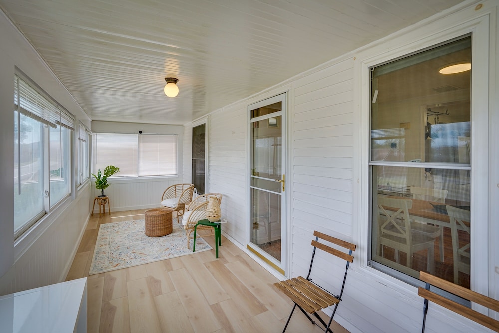 Cozy Catskills Retreat Near Mine Kill State Park! view 5