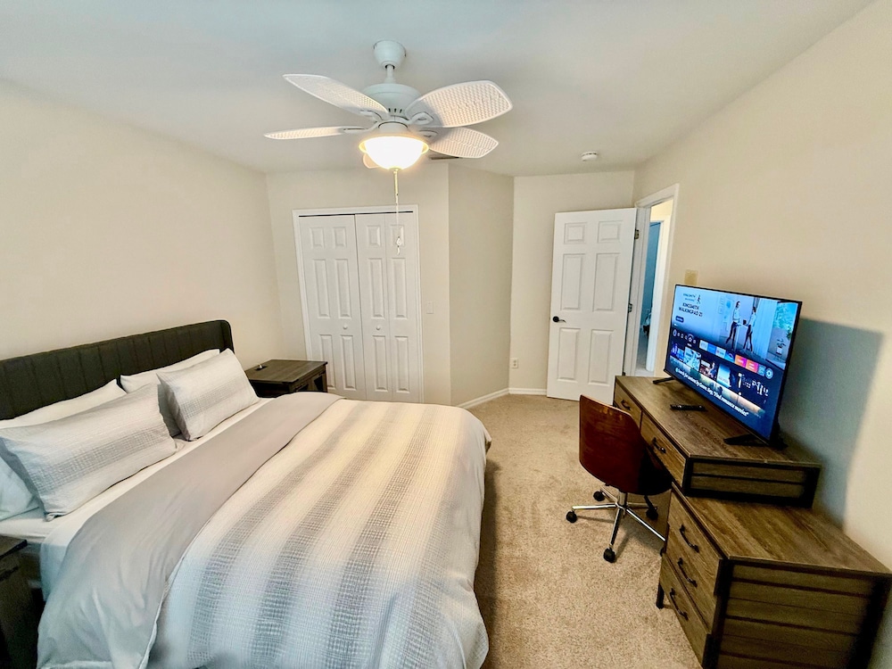 The Grand Village 4BR Pool Home Near Disney Parks