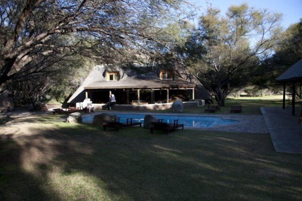Ko-Ka Tsara Bushcamp