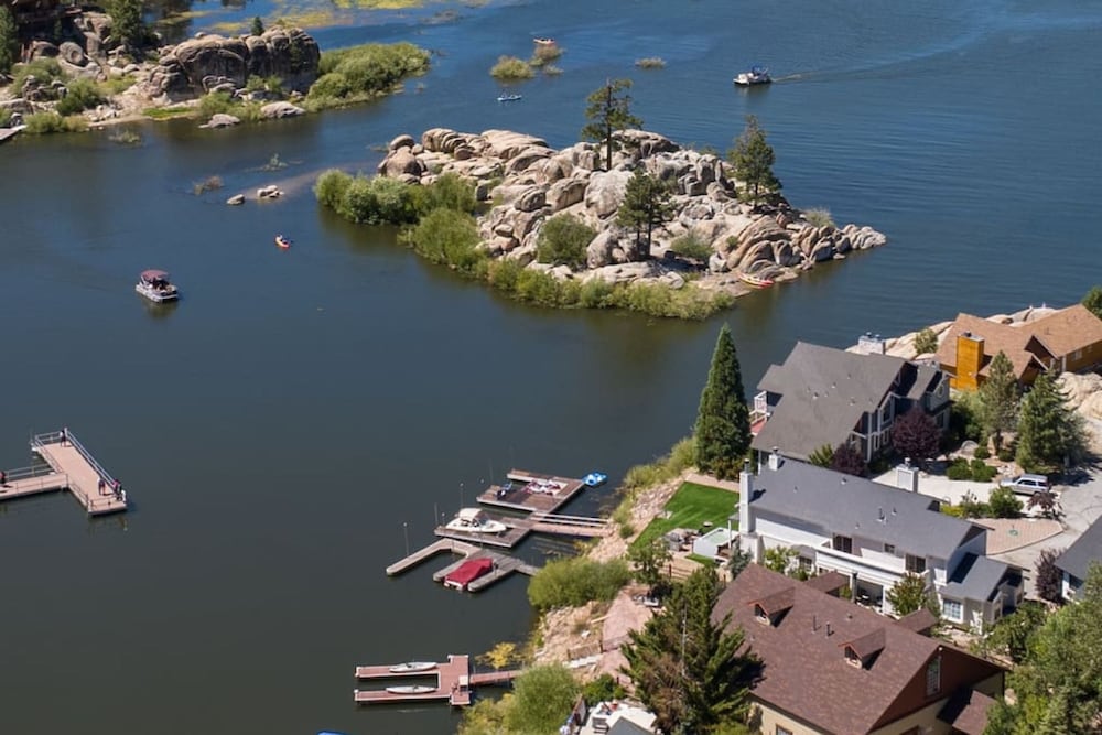 Lakefront Big Bear in Big Bear Lake