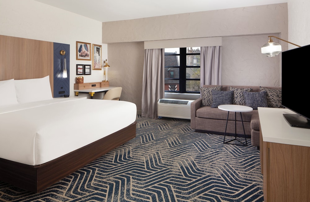 Hotel Royer Urbana Champaign, Tapestry Collection by Hilton
