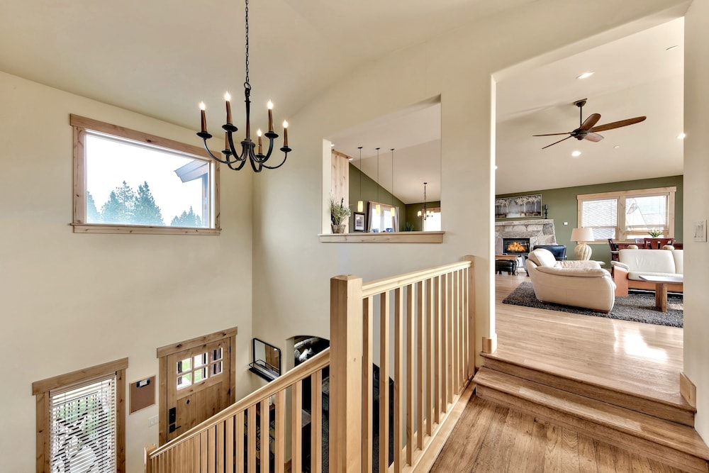 1376md Angora View 4 Bedroom Home