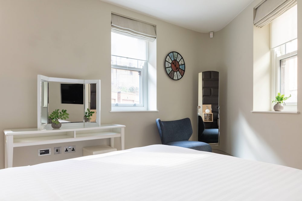 Hanway Street by Onefinestay