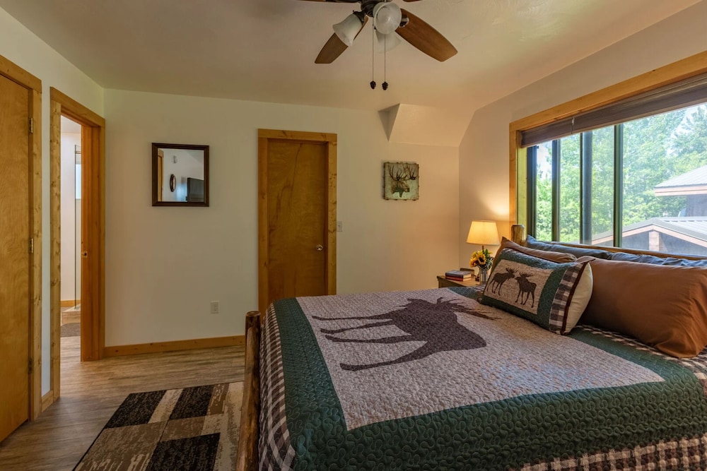 Deer View - Property Image 31