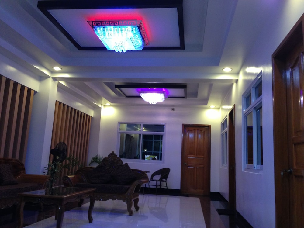 Citrine Tourist Travel Lodge
