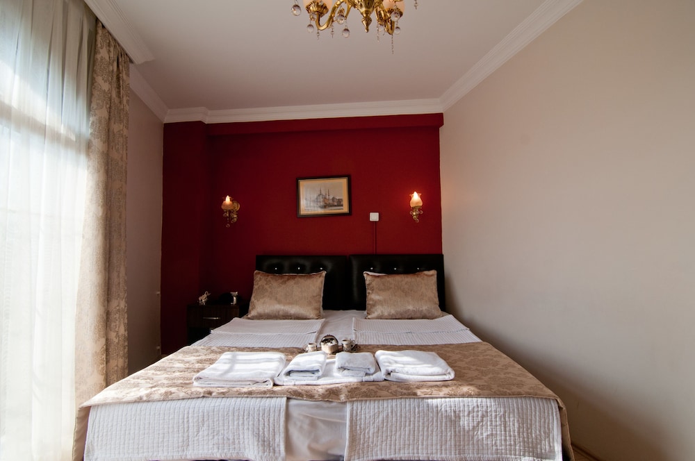 Magnificent Otel - Image 7