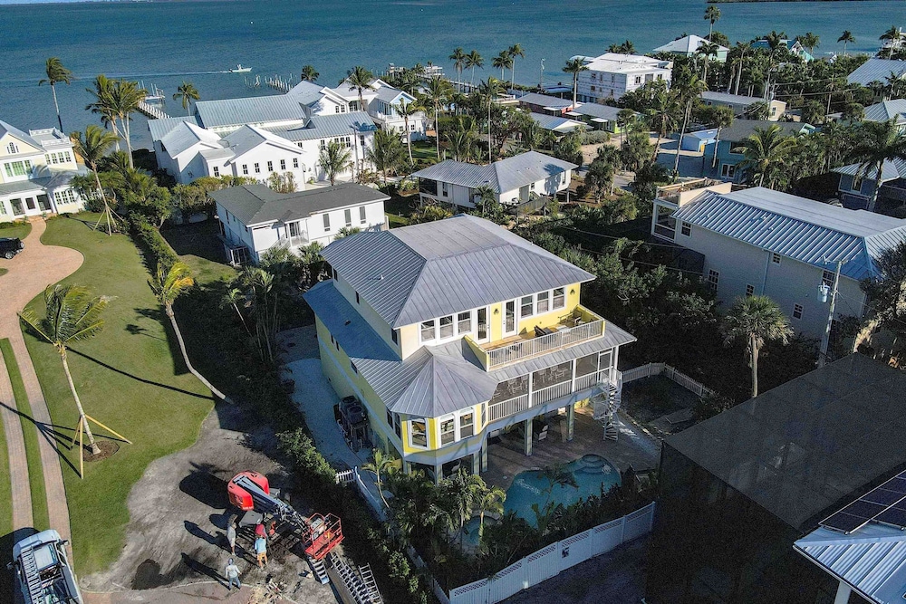 Coco Mango by Avantstay Chic and Private Captiva Escape