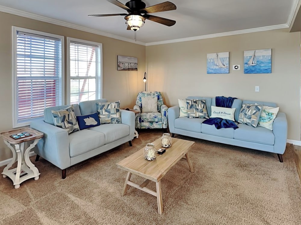 Starboard Shores by Topsail Realty