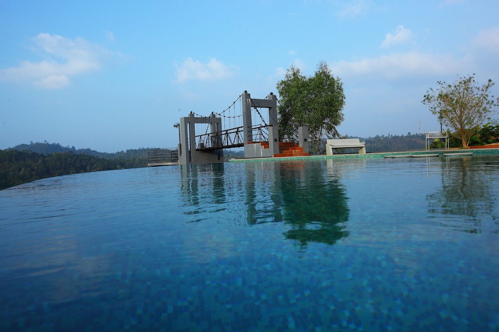 Arayal Resorts: A Unit of Sharoy Resort, Wayanad
