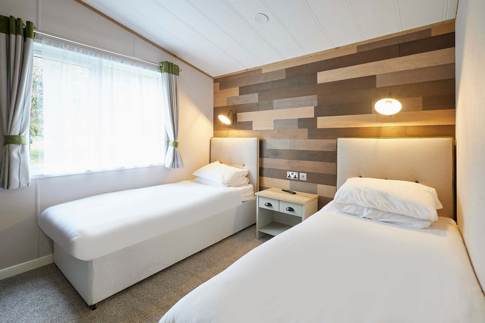 Host Stay The White Rose Lodge — York photo 3