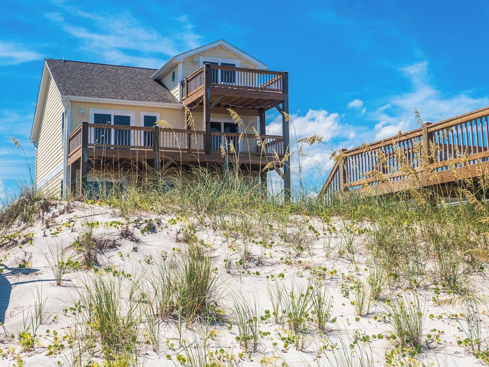 Next to Sea Gallery by Topsail Realty