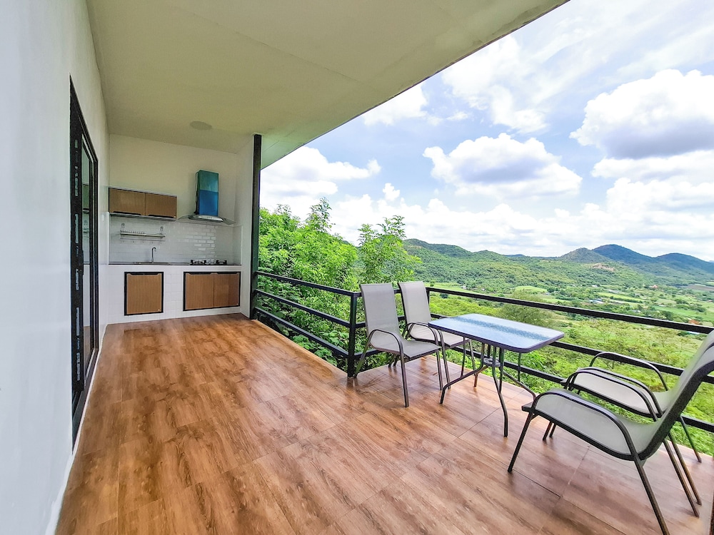 Tawan Ja Resort