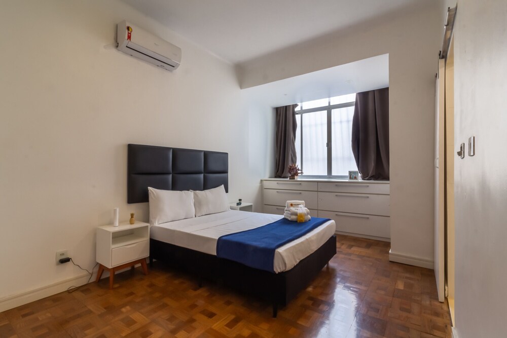 2 Minutes From Copacabana Beach D302