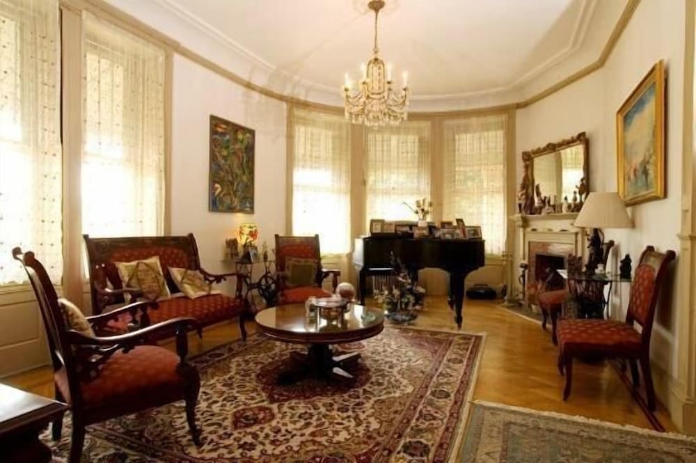 Wilson House Bed & Breakfast