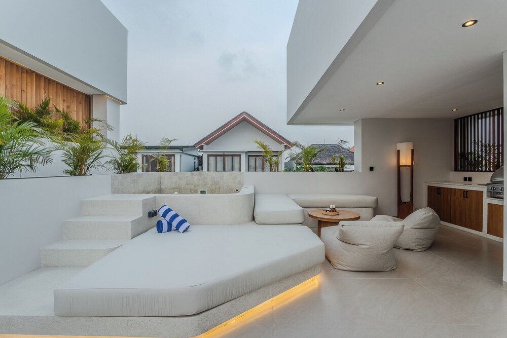 Alpha Villas Pererenan