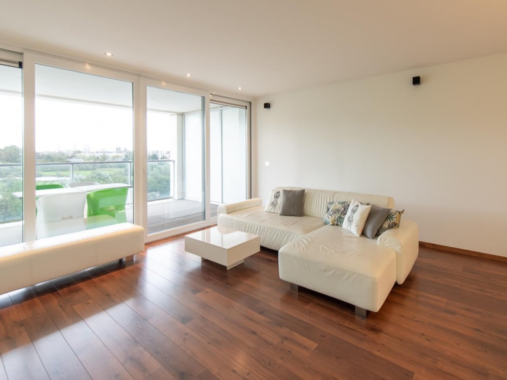 South Facing Apartment With Terrace