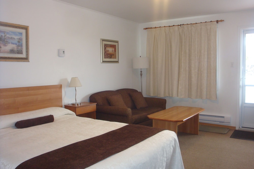 Bo-Mark Motel