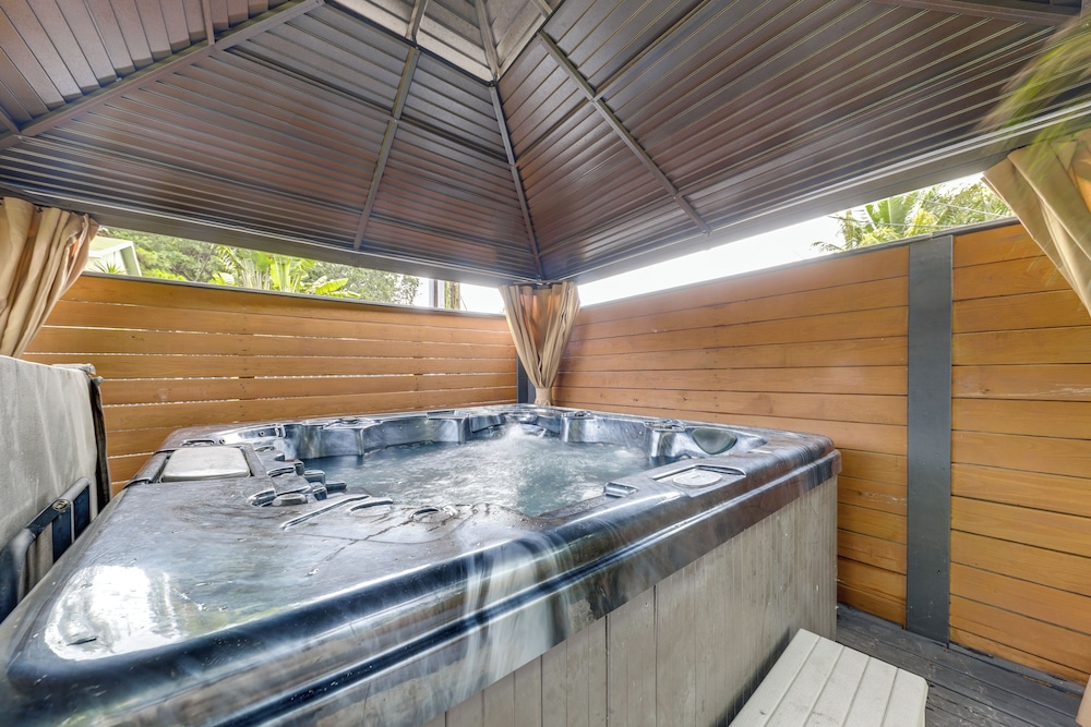4 Mi to Beach: Modern Condo in Wilton Manors