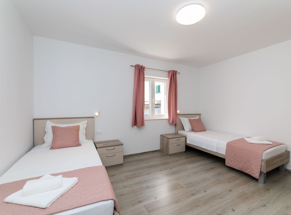 Apartment Kurte