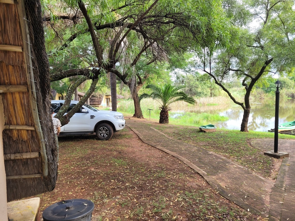 Lush Horizons Game Lodge
