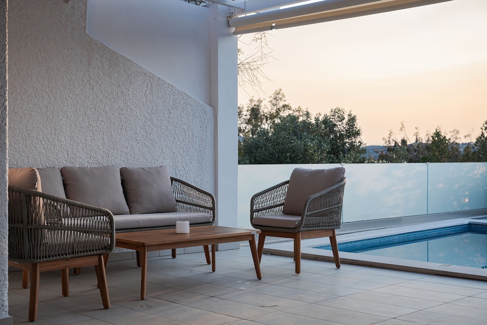 Sounio Sea Breeze Villa