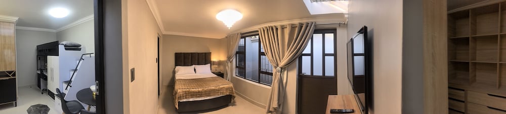 Bryanston Palms Accommodation
