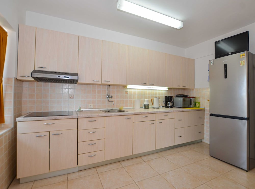 Cozy and Smart Rovinj Apartment With Balcony