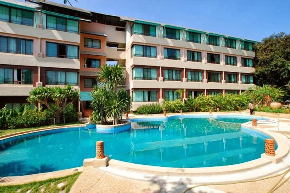 Hotel Khaoyai Fahsai Resort - Image 1