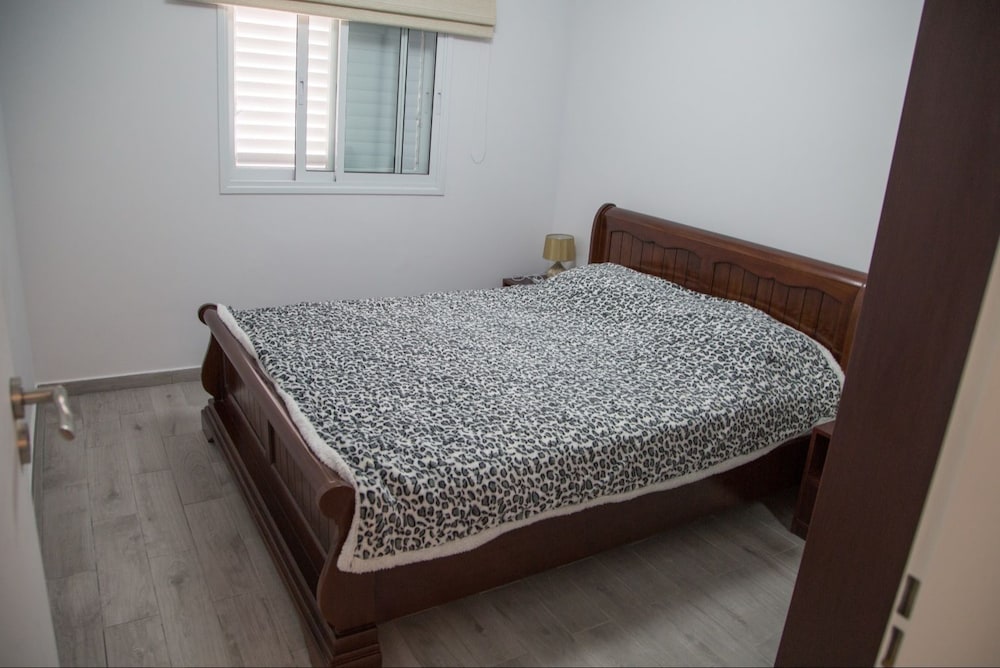 The Seasons Beach Apartment 2