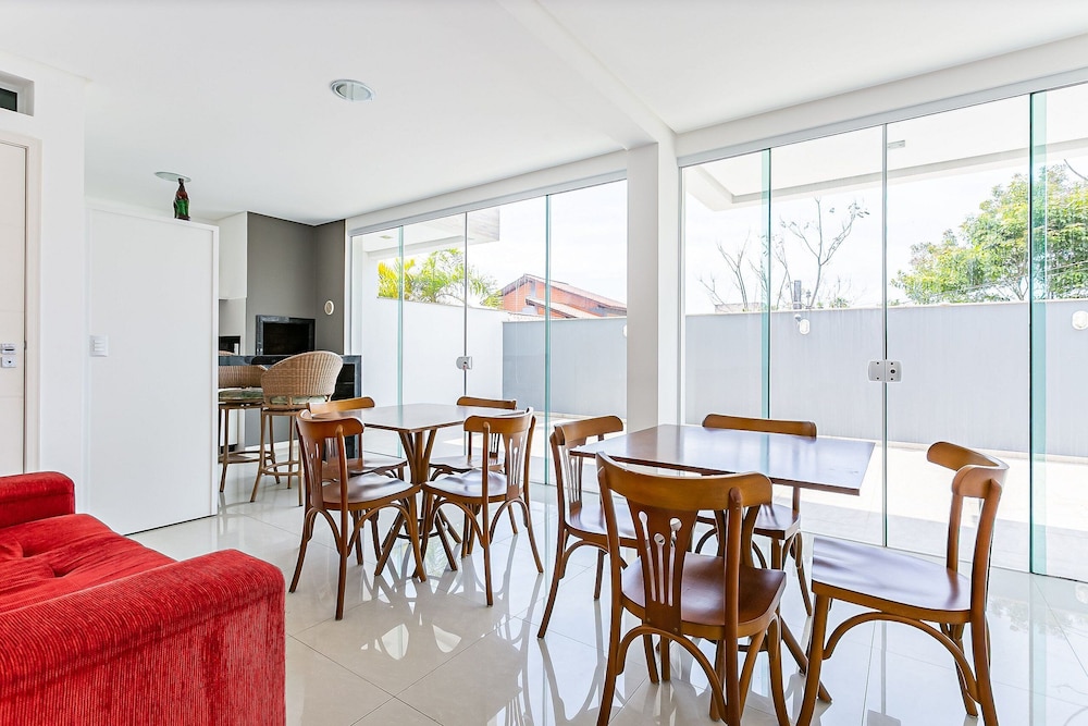 Studios 900m From Lagoa da Conceicao - ECM