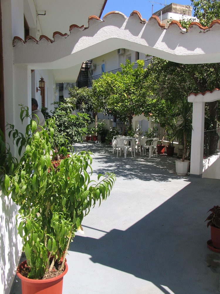Julieta's House view 4