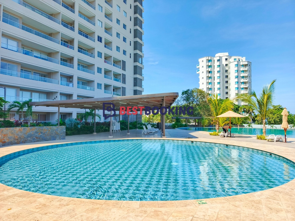 Santa Marina Luxury Stay - Ocean View