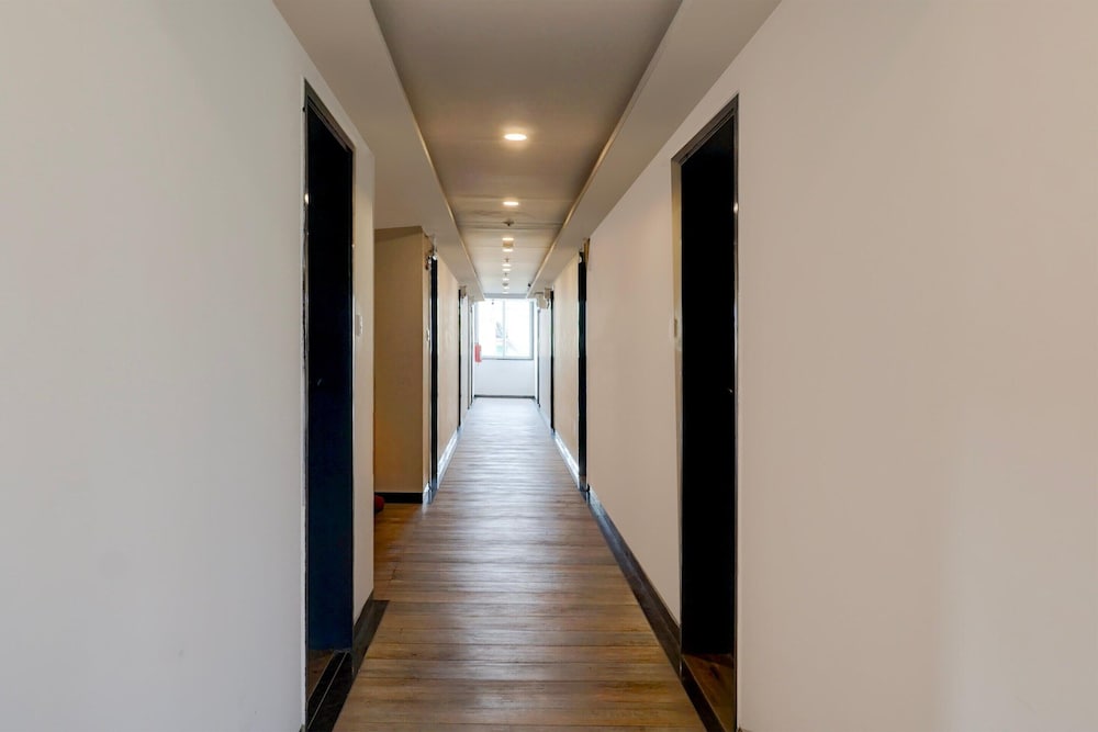 Cozy Deluxe Stays at Balewadi Pune