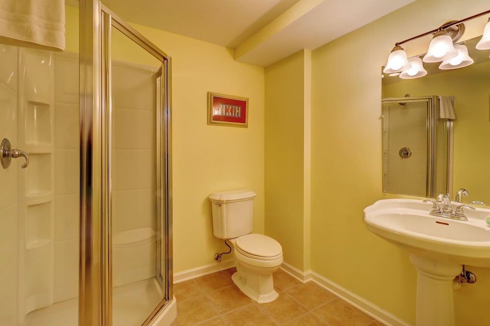 1100 Harbour South Club Villa at The Sea Pines Resort