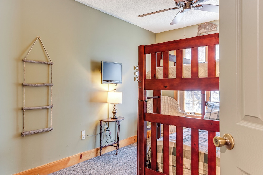 Access to Jack Frost Ski Resort: Home w/ Hot Tub