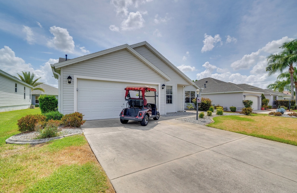 Walk to Community Perks: Home in The Villages