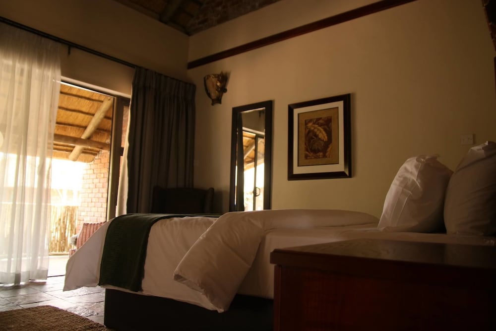 Manong Game Lodge
