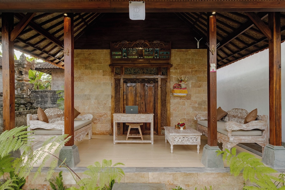 Kumala Ubud Villa