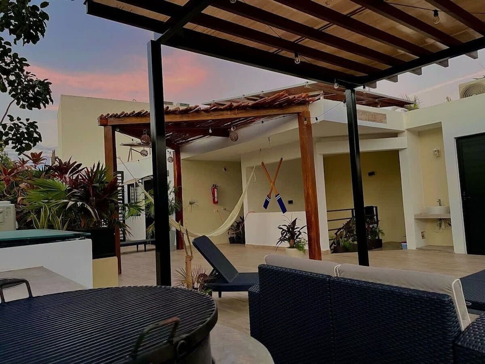 Spacious Great Located Amazing Terrace