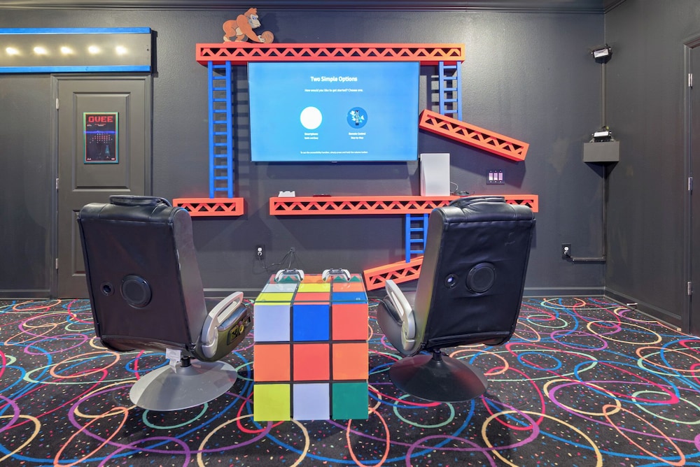 Awesome 8BR Villa Disney Arcade Pool
