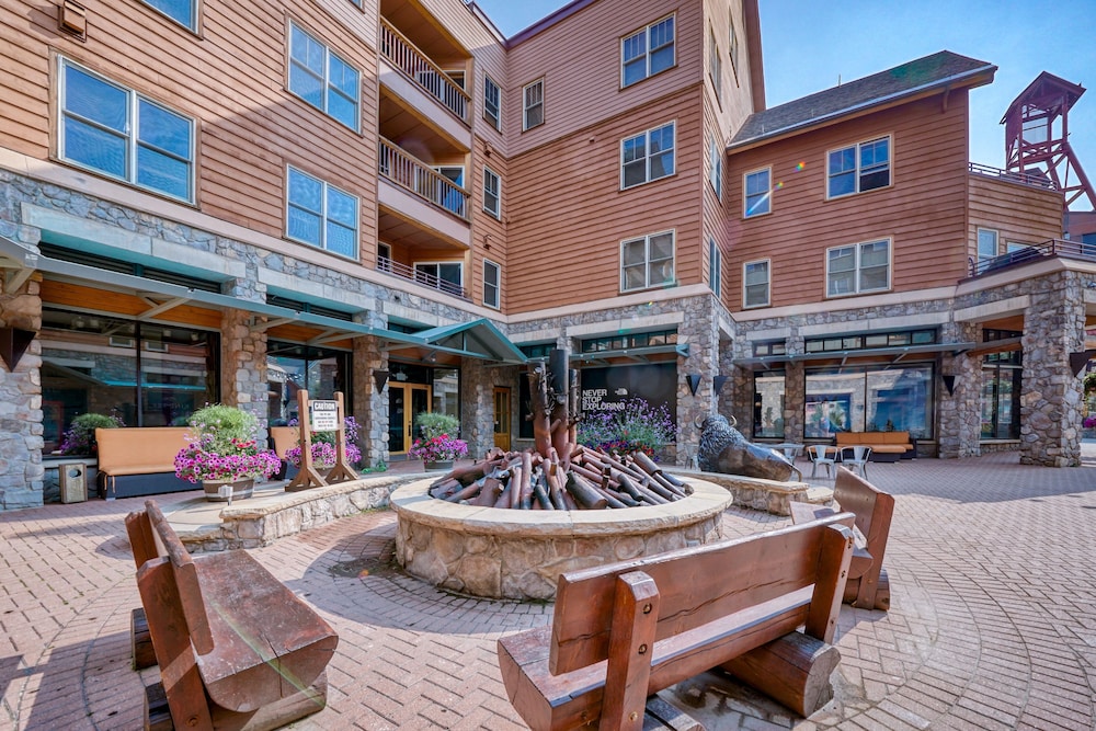 Buffalo Lodge 3 Bed 3 Bath