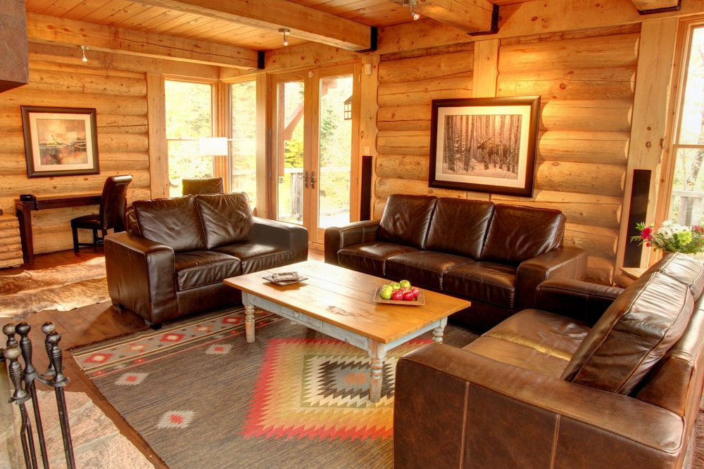 RCNT Chalets