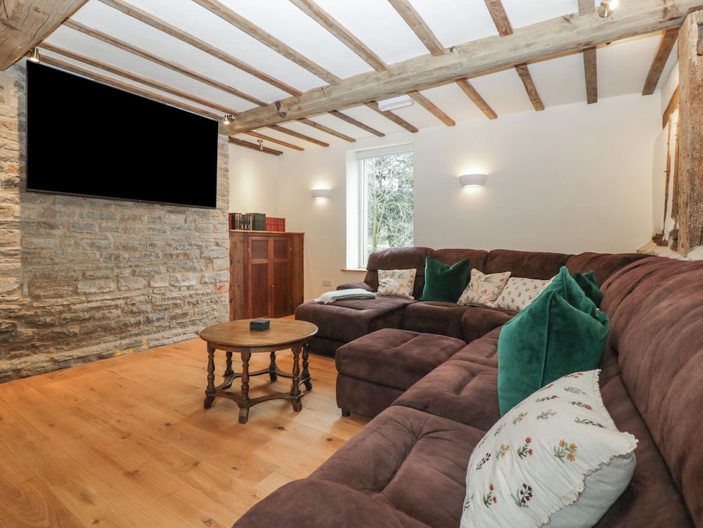Evenjobb Court Farmhouse