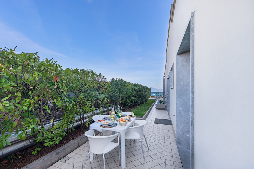 Residenza Miralago - 04 Augusta - Locazione BK