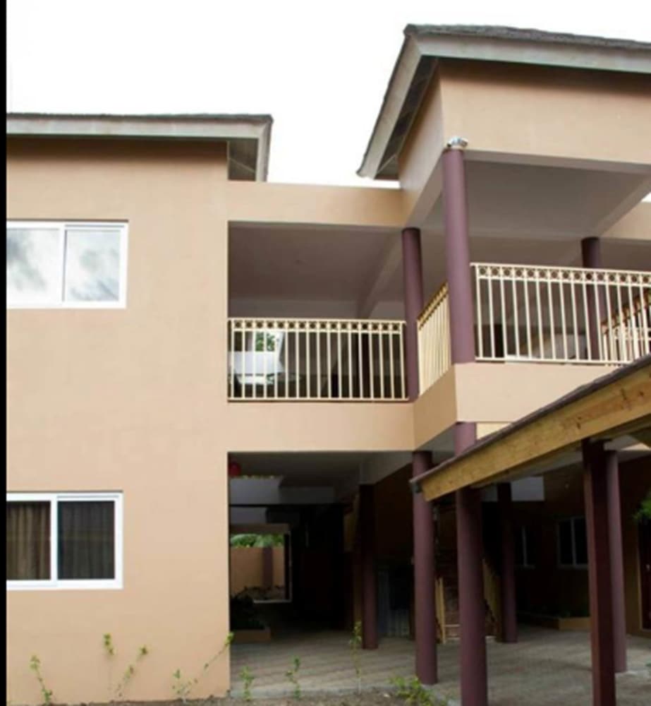 Donway, A Jamaican Style Village