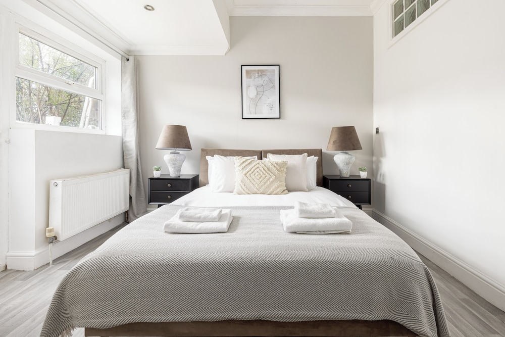 Beautiful 2 bed in Walthamstow