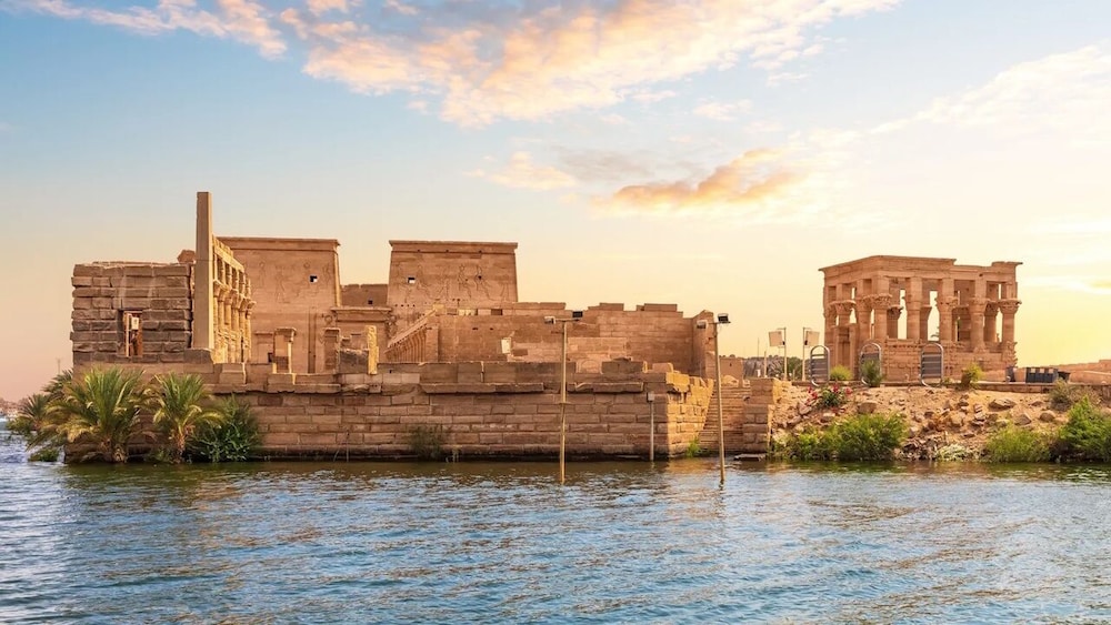 4 Days 3 Nights Nile Cruise Trip from Aswan to Luxor Every Monday, Wednesday and Friday with Guided Tours