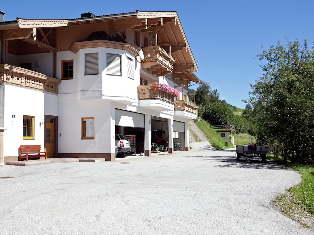 Stunning Apartment Near Forest in Mittersill
